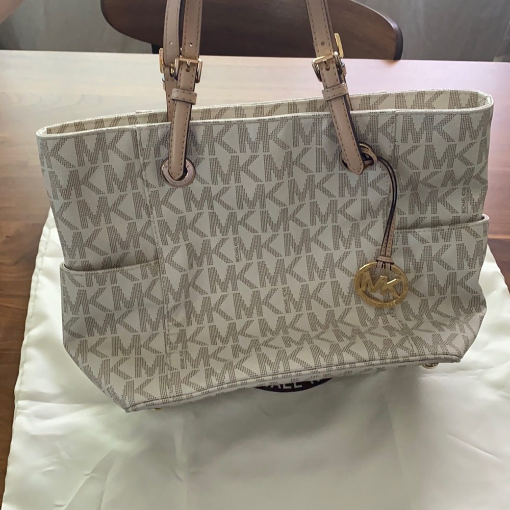 Michael Kors Tote